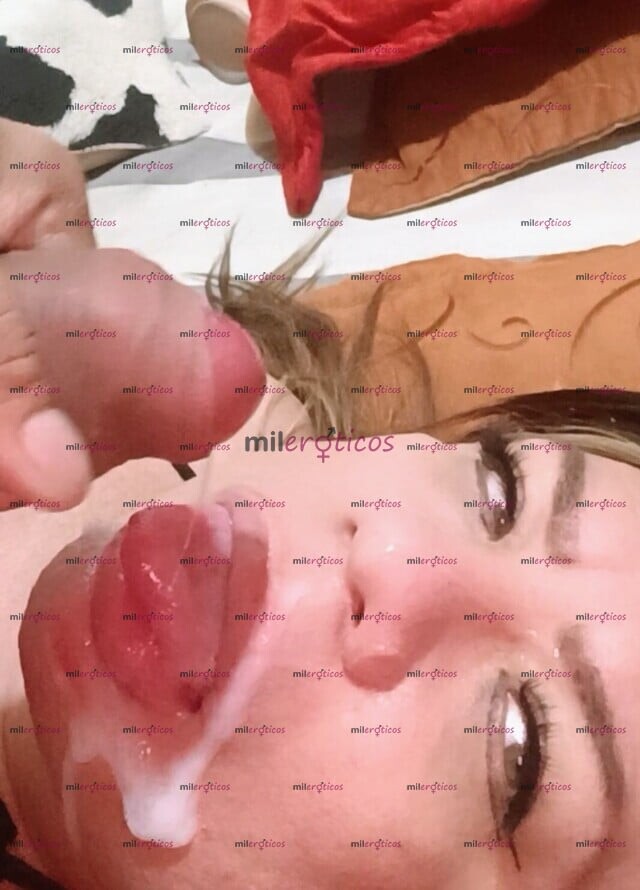 DIOSA DE LAS ORDEÑADAS DE POLLAS Y LAS LAMIDAS DE