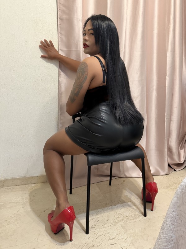 SOY UNA TRANS CALIENTE PUTA FIESTERA TÚ MEJOR OPCIÓN