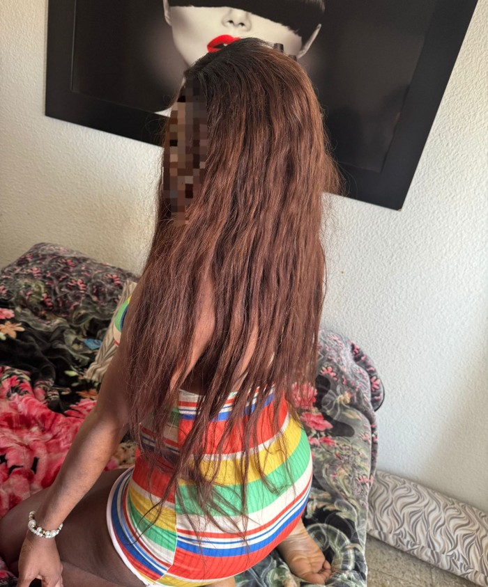 EN VIGO MORENAZA CACHONDA ARDIENTE FIESTERA