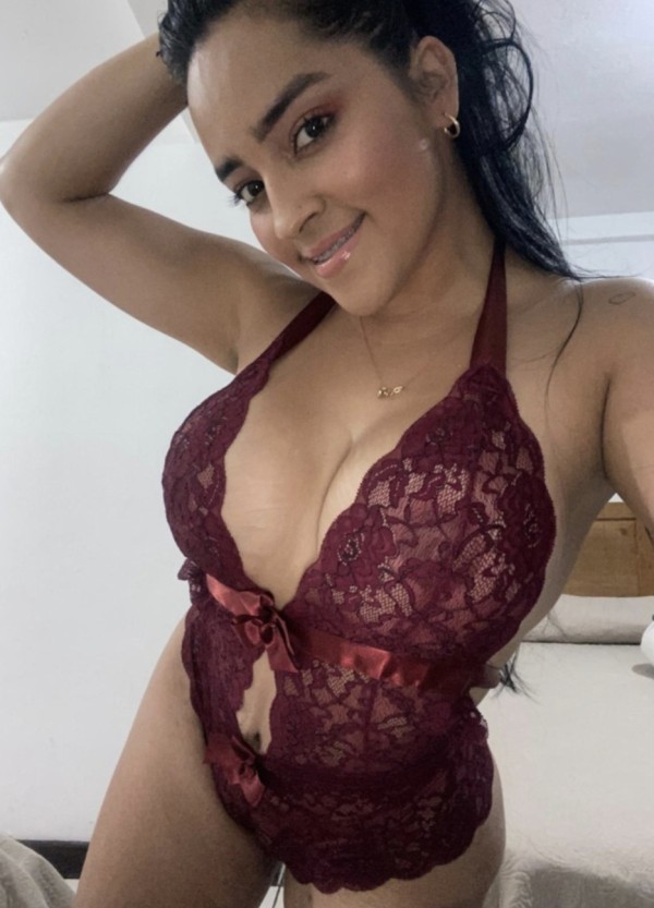 Novedad súper guapa fiestera completa si a todo