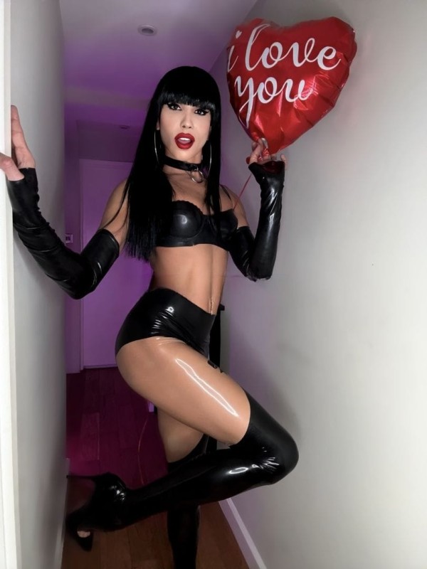 Katty– Plaza Weiler, Santa Cruz (38004)