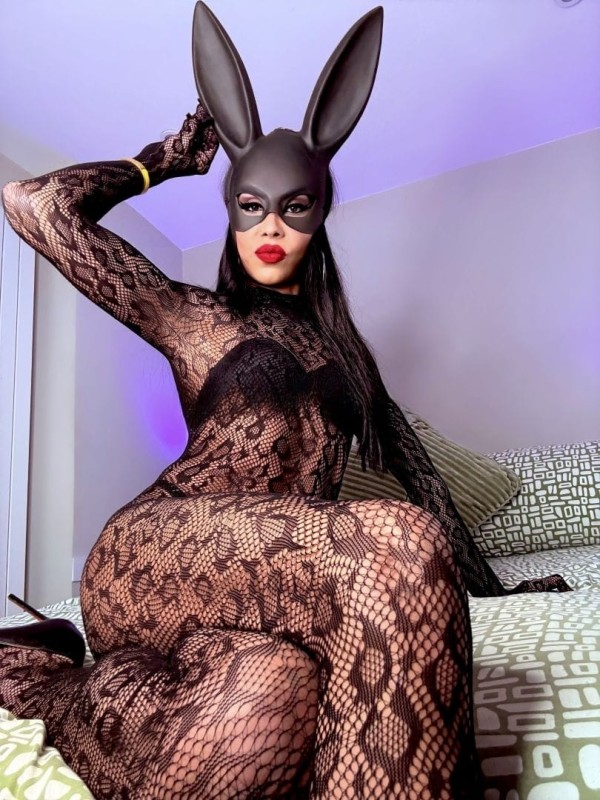 Katty– Plaza Weiler, Santa Cruz (38004)