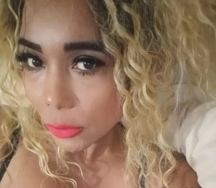 Estupenda Latina VIP toda una diosa y dotación XXL para ti ven