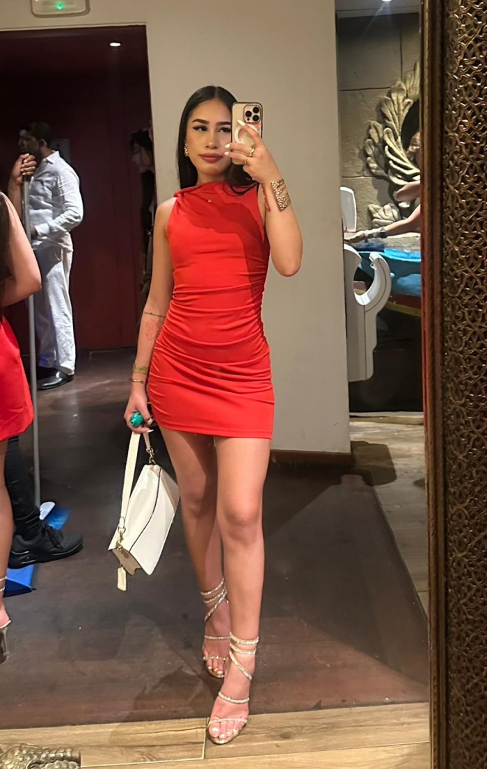 BELLA LATINA VENEZOLANA PAMELA