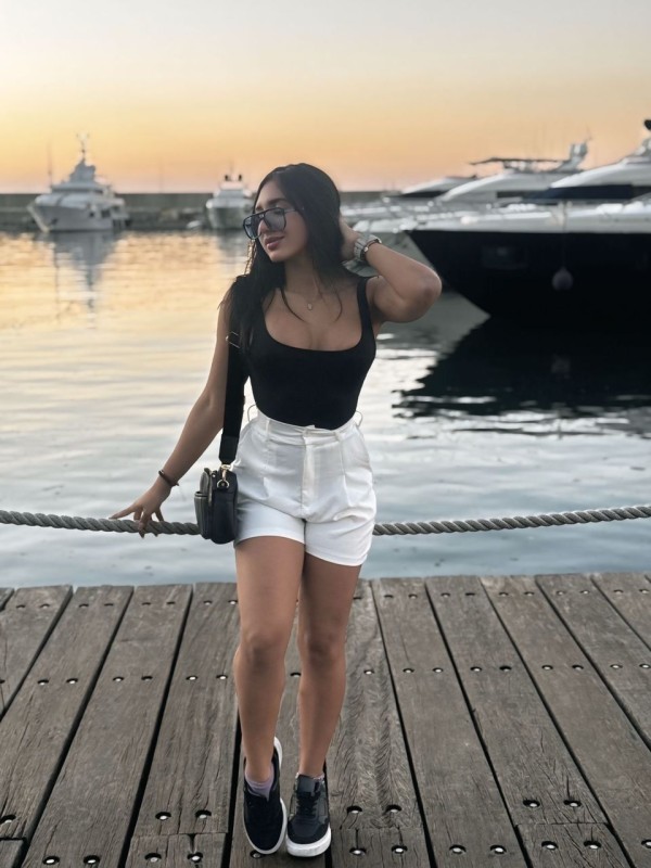 RENATA VOLVI AMORES BESOS LENGUA,FRANCES NATURAL SI A TODO