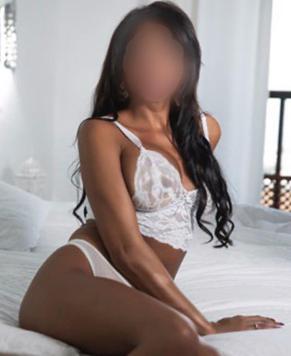 Con ganas de experimentar nuevos placeres.