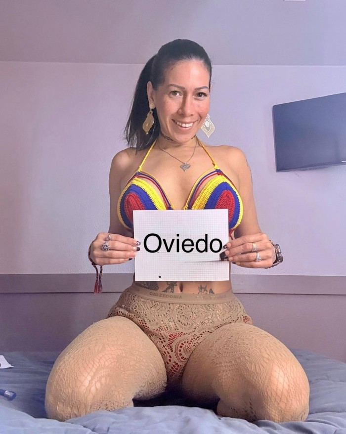 RECIEN LLEGADA A OVIEDO. MORBOSA Y VICIOSA.