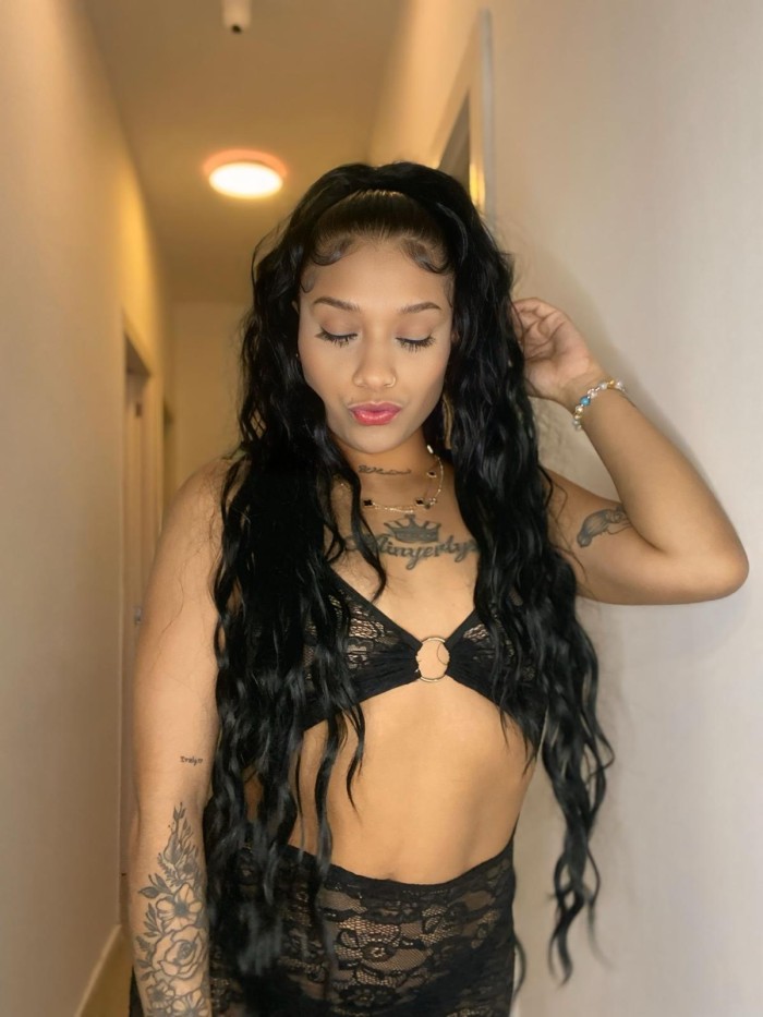 JOVENCITA CHUPONA CALIENTE FOLLADORA SUPER VICIO T