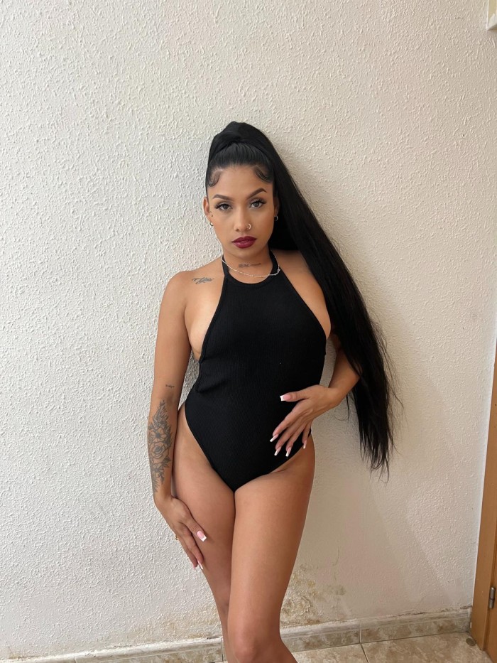 JOVENCITA CHUPONA CALIENTE FOLLADORA SUPER VICIO T