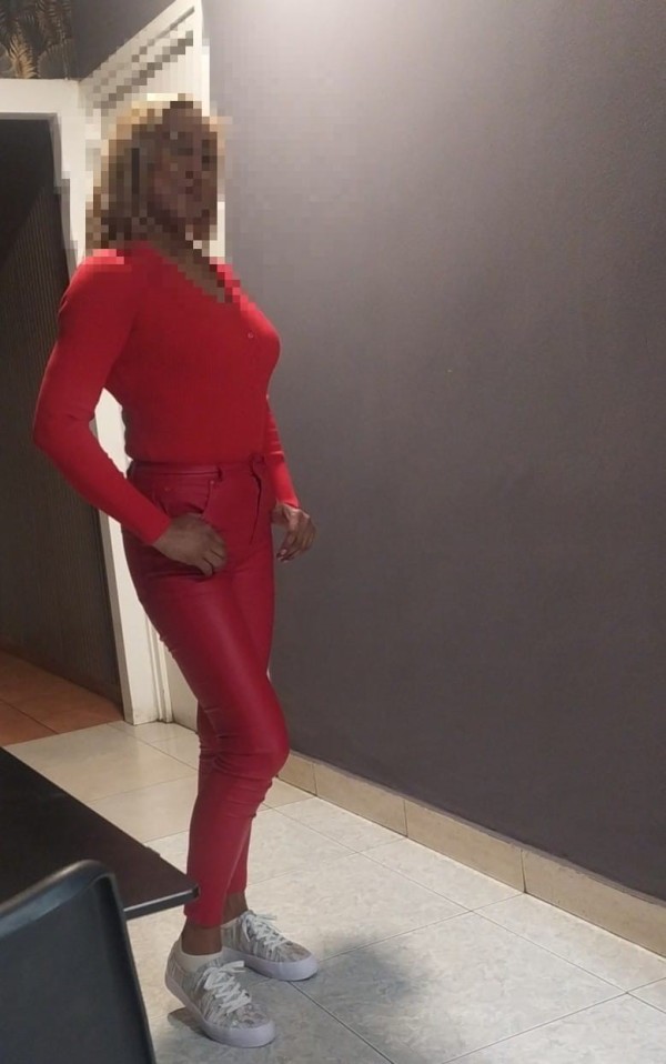 BRASILEÑA MORBOSA Y VICIOSA A TOPE… 24 H