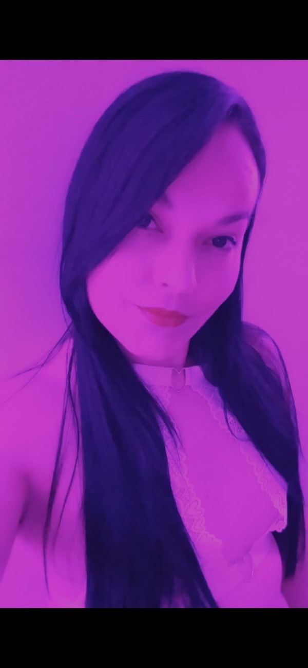 GUARRA COMPLACIENTE CON GANAS DE SEXO