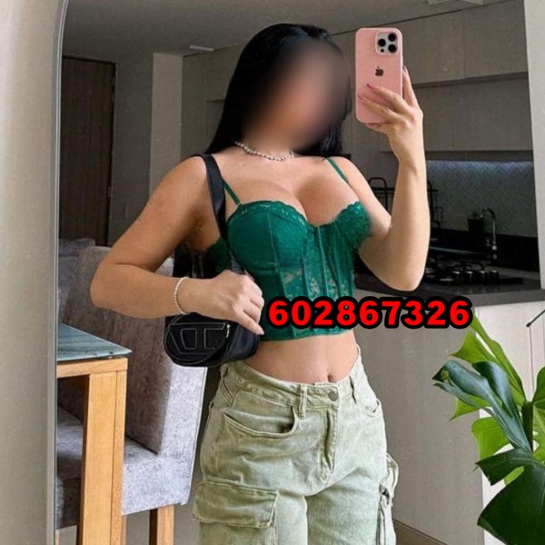 Joveneta catalana sensual, NOVETAT a Manresa