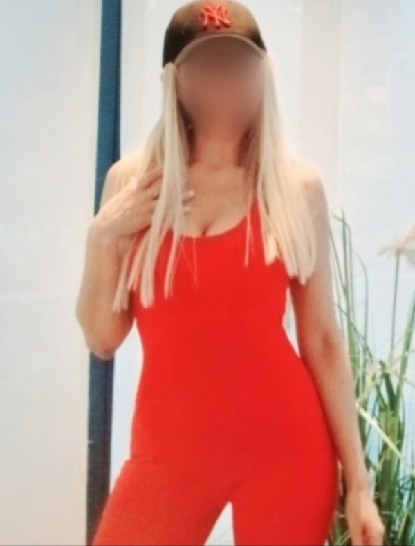 DULCE TIERNA Y NATURAL TU MASAJISTA AMIGA DISCRESION TOTAL