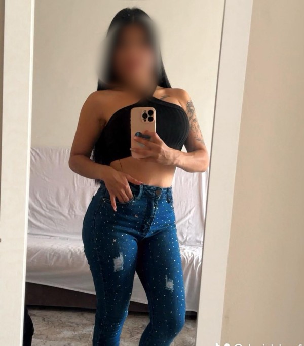 Camila,  fotos reales, que esperas? Sexo y diversión