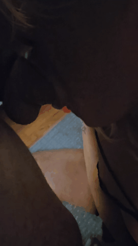 Alimentame corrida en boca y me la trago la como