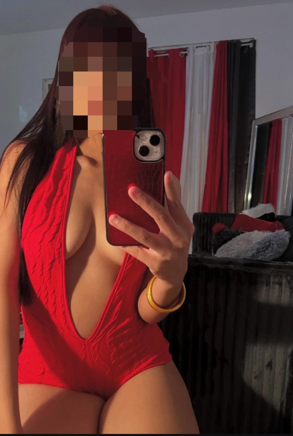 YENY LATINA ARDIENTE CARIÑOSA Y MUY IMPLICADA