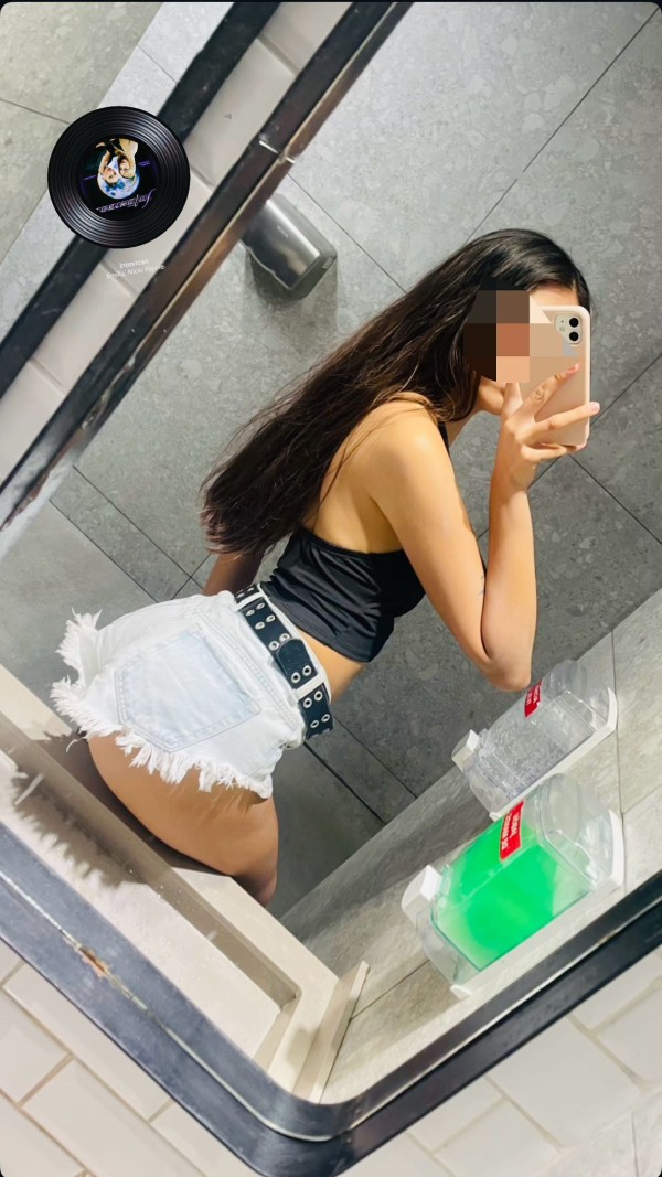 YENY LATINA ARDIENTE CARIÑOSA Y MUY IMPLICADA