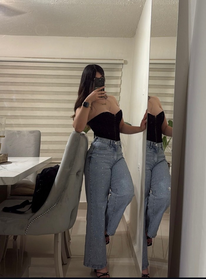 COMPLACIENTE DISPUESTA AL PLACER EN USERA