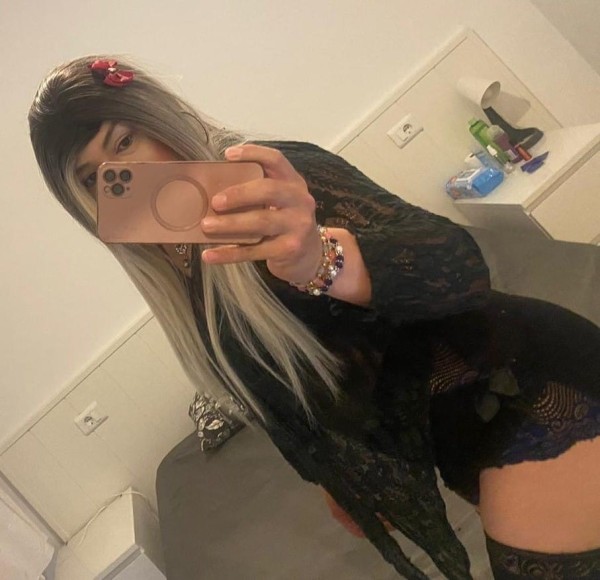 DOTADA, ACTIVA , «POPPER» ( EL MEJOR ORGASMO)VEN A CONOCERME