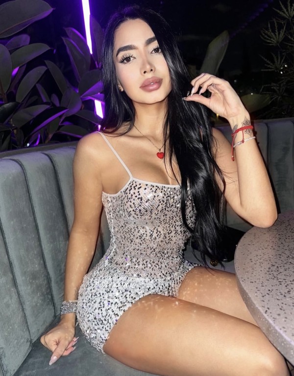 NOVEDAD TU CHICA IDEAL COÑITO ESTRECHO FIESTERA