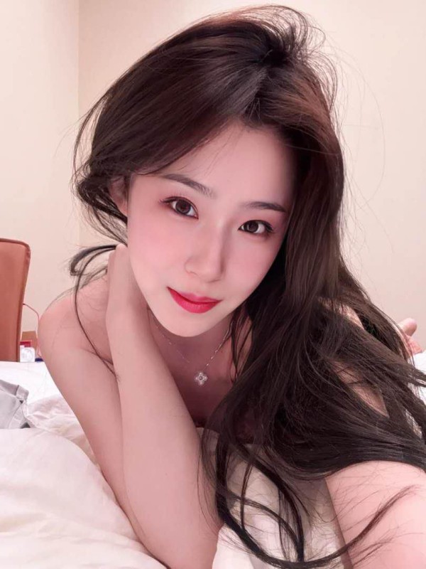 605097656 Chicas Nuevas Con Un Toque Asiático Que Te Hará Volar