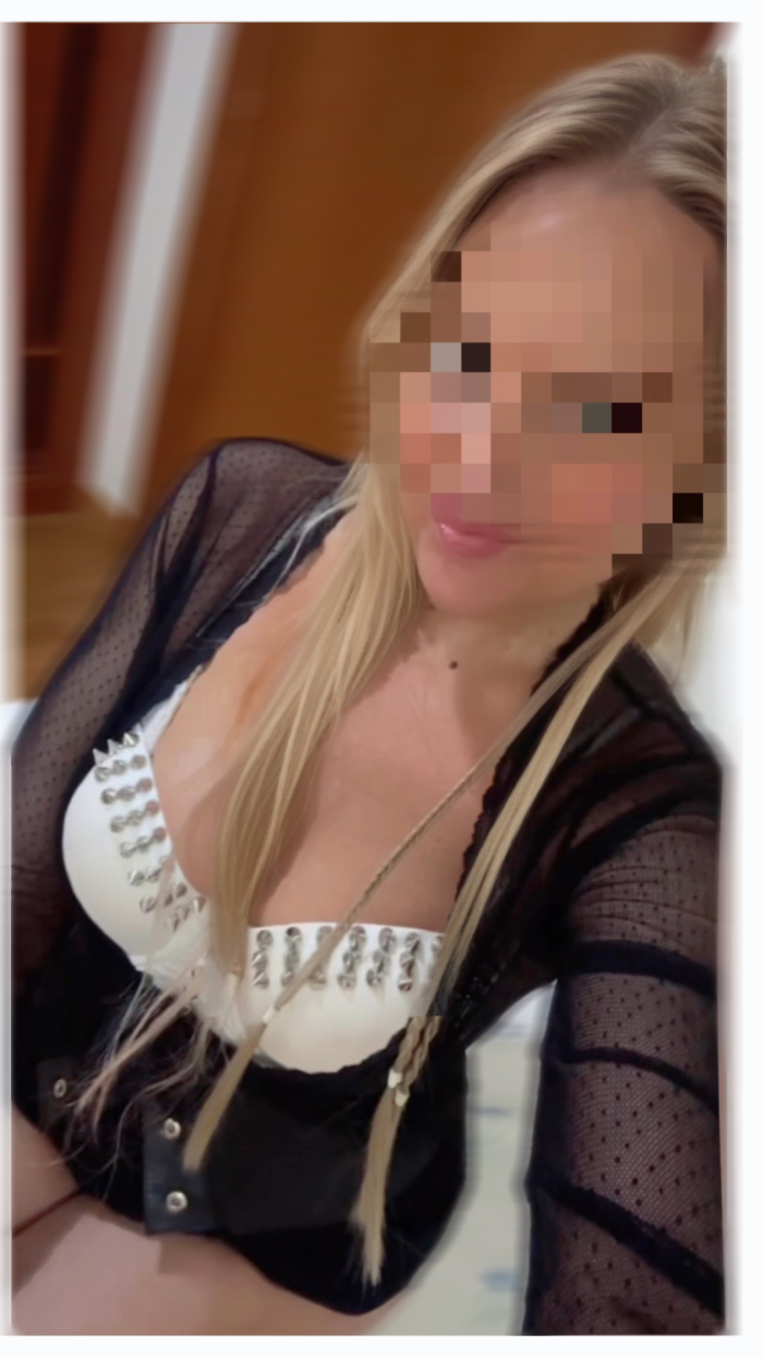 Española solita en Pamplona tu masajista sexy