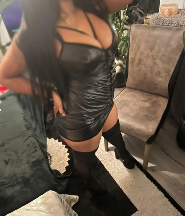 AMA PROFESIONAL EN BDSM Y DISCIPLINAS EN BURGOS