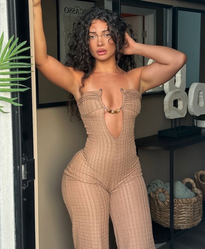 Venezolana con el cuerpo del deseo