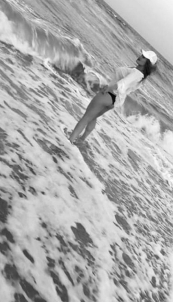 * LINDA RUBIA * PISO PRIVADO ***