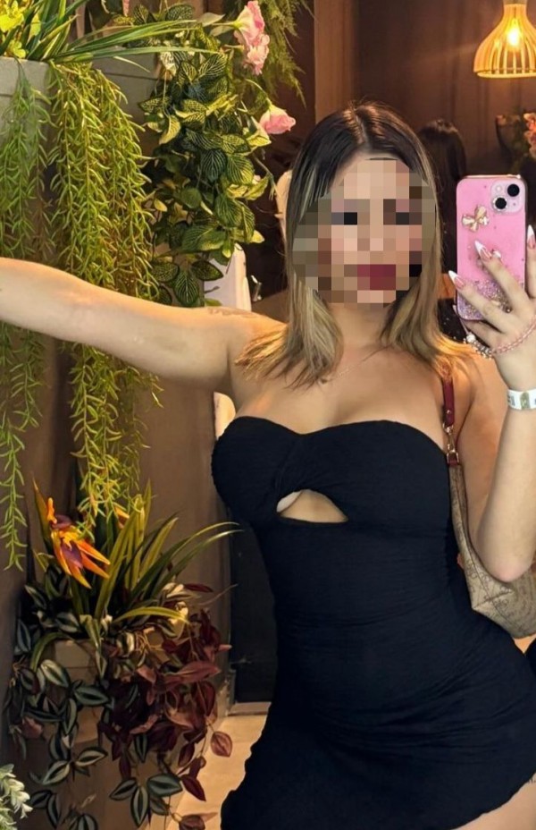 Chica Rubia muy guapa en San Sebastián de los Reyes Alcobendas