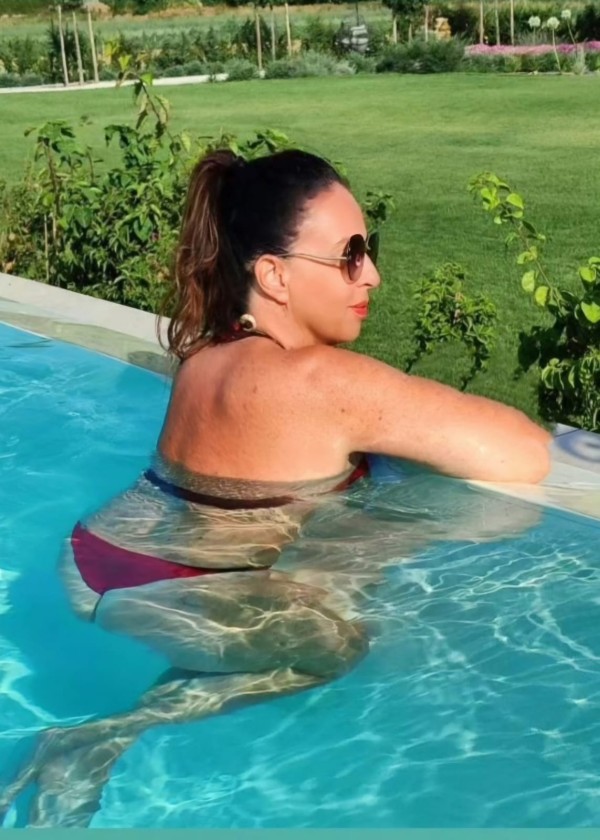 Solita !! Discreta!! Elegante !! Masajes !!