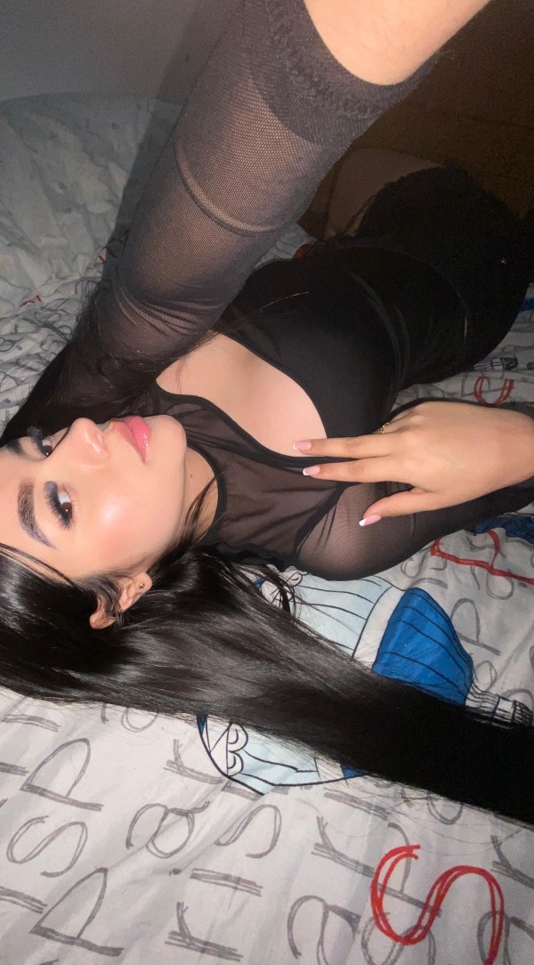 SARA ATREVIDA JOVENCITA NUEVA EN BURGOS