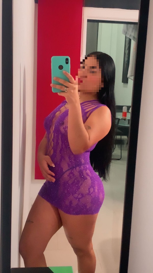 LUNA EXQUISITA PARAGUAYA EN SEVILLA, CON GANAS DE ACCION