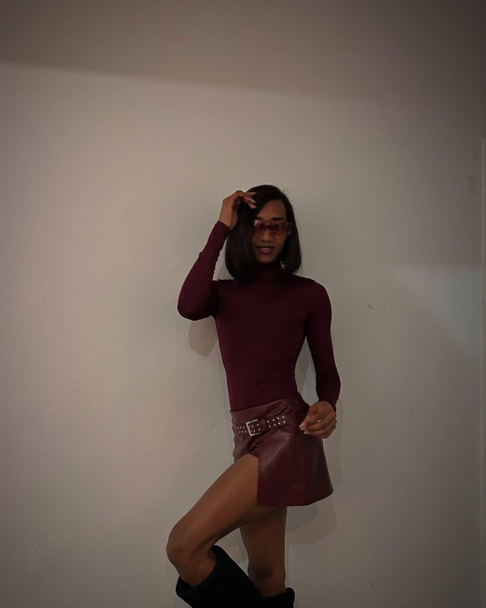 TRANS PASIVA DELGADITA MUY MAJA