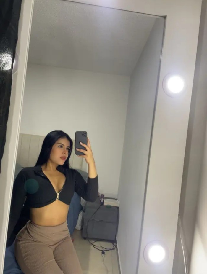 Ven a conocerme