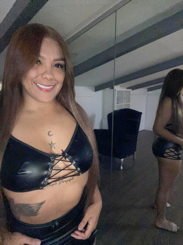 COLOMBIANA IMPLICADA, VEN Y DISFRUTA