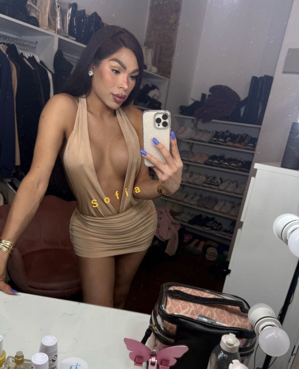 NOVEDAD SOFIA CHICA TRANS LATINA FIESTERA DESCOMPLICADA