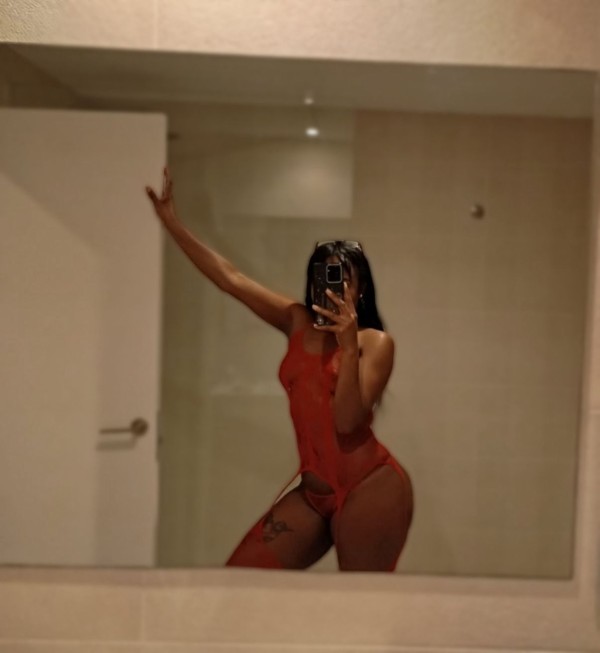 Bombón de licor  fiestera