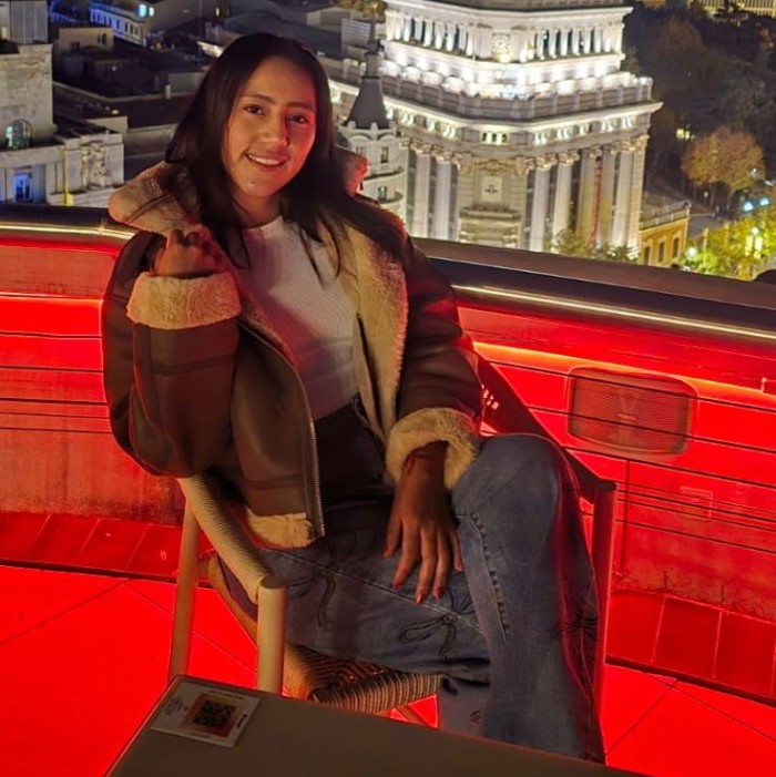 jovencita pervertida recién llegada con ganas de t