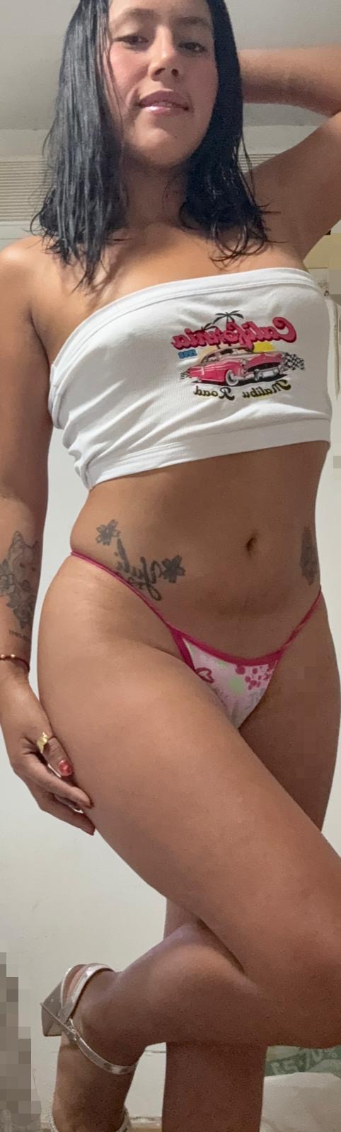 jovencita pervertida recién llegada con ganas de t