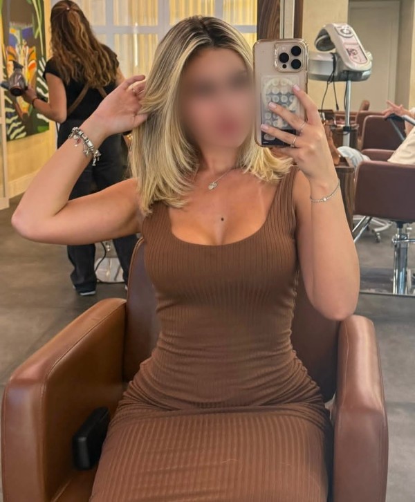 Con trato de novia pasional piel blanca PARLA