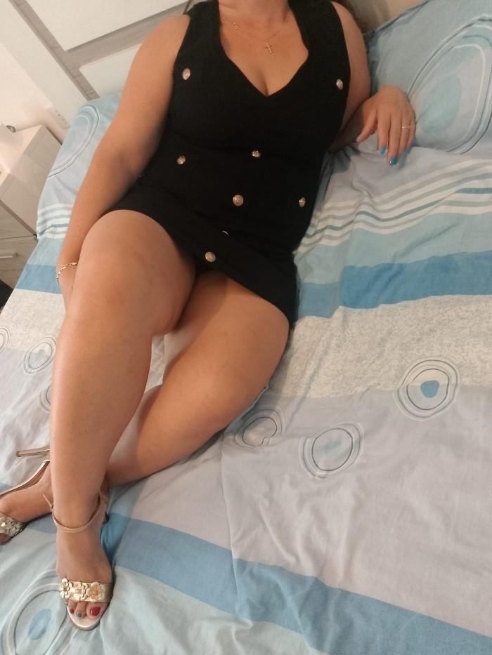 DIANA – CALIENTE, ENTREGADA Y MUY JUGUETONA