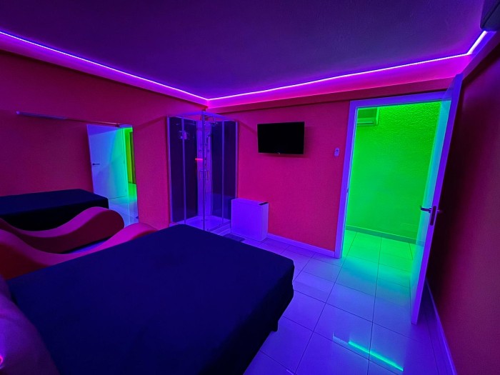 HAZ PARTE DEL MEJOR PISO EN EL CENTRO DE MARBELLA