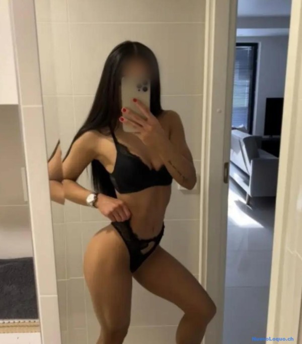 Delgadita viciosa cachonda en igualada centro 24 hs