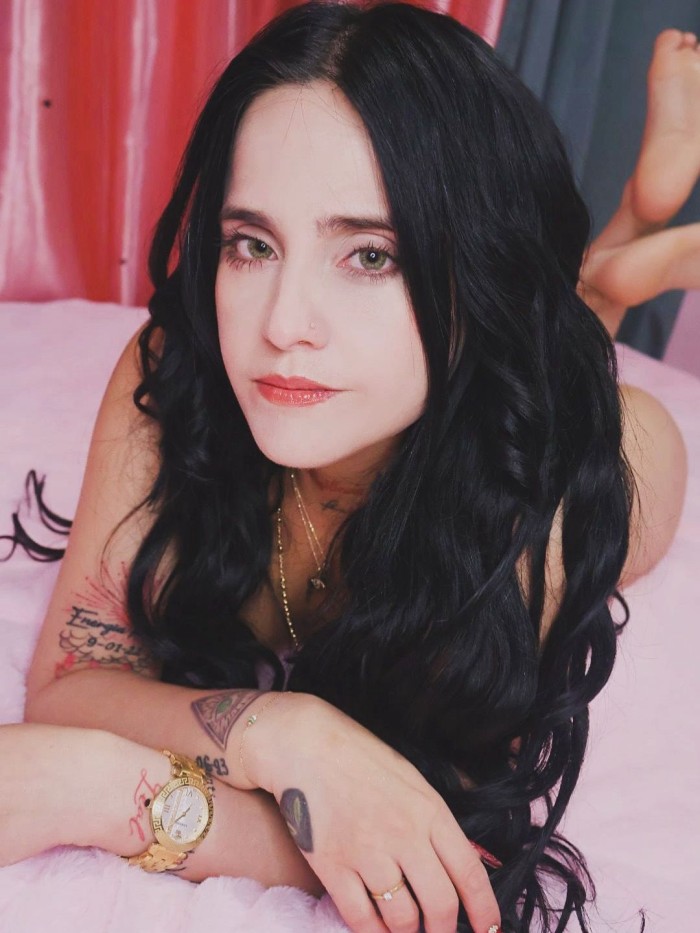 MUJER COMPLACIENTE PAREJAS LESBICO FIESTERA A TOPE