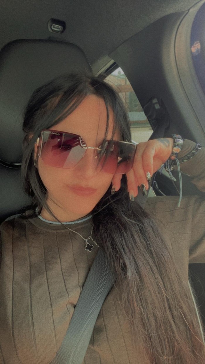 MUJER COMPLACIENTE PAREJAS LESBICO FIESTERA A TOPE