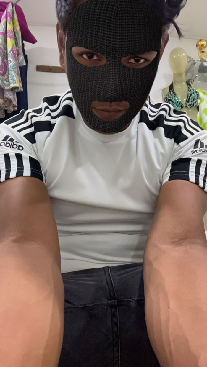 NOVEDAD LATINO MORENO