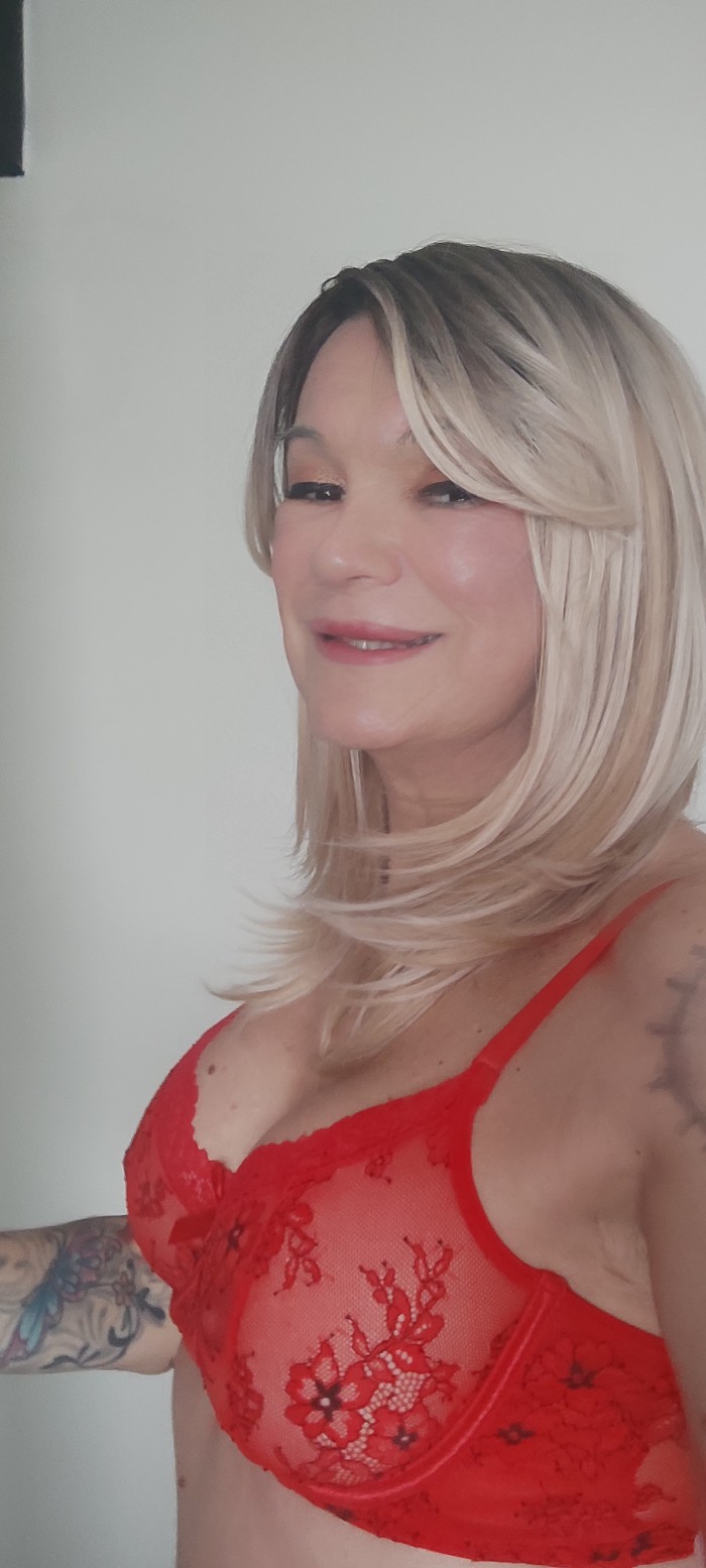 Reyna Turati tu dulce diablita recibo solita la nunber one de la ciudad