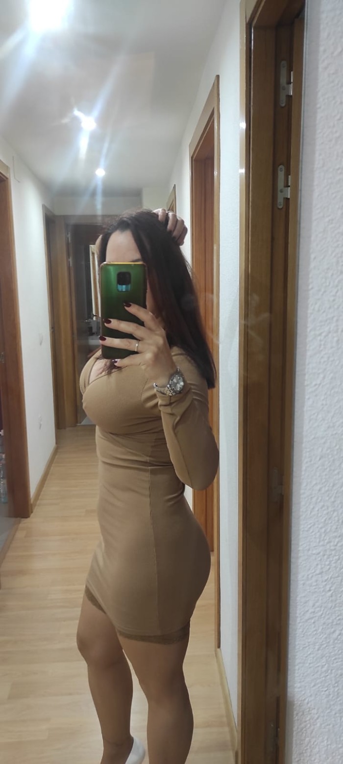 Elegante con Carácter y Autónoma,Leer Antes el Per