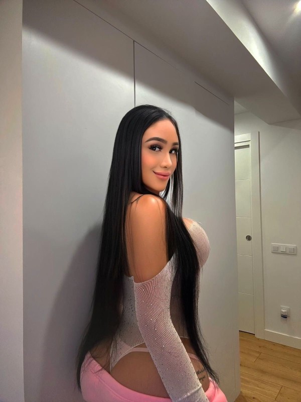 La real muñeca de Granada chica Top